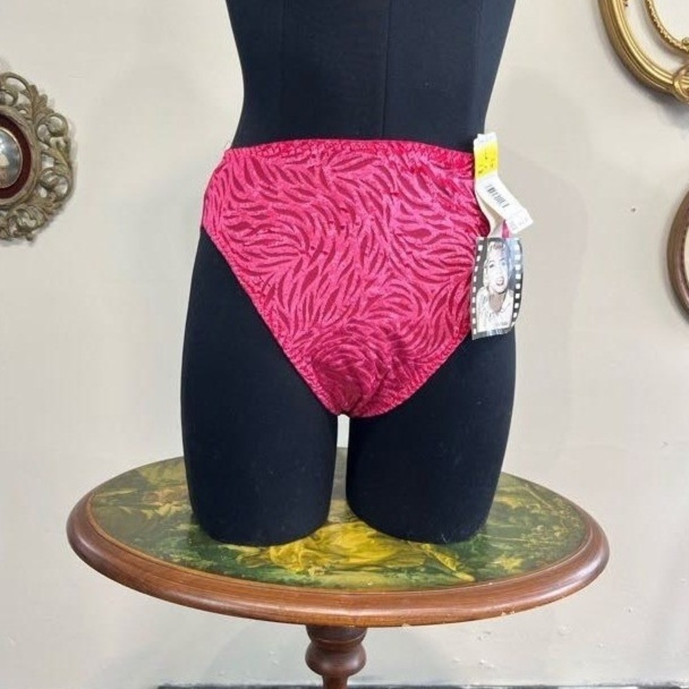 Vintage Marilyn Monroe by Warners Pink Velvet‎ Zebra Hi-Cut Brief Panties NWT L